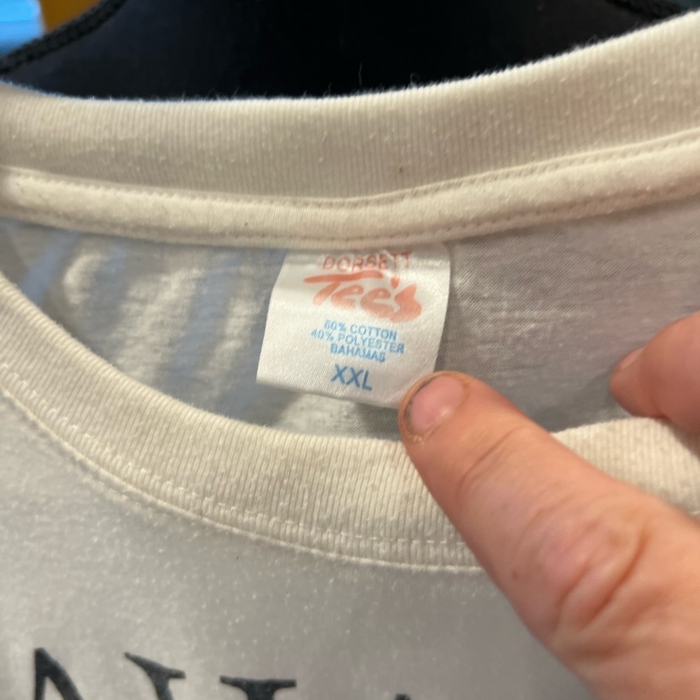 Bahamas XXL t shirt in GUC - Picture 3 of 4